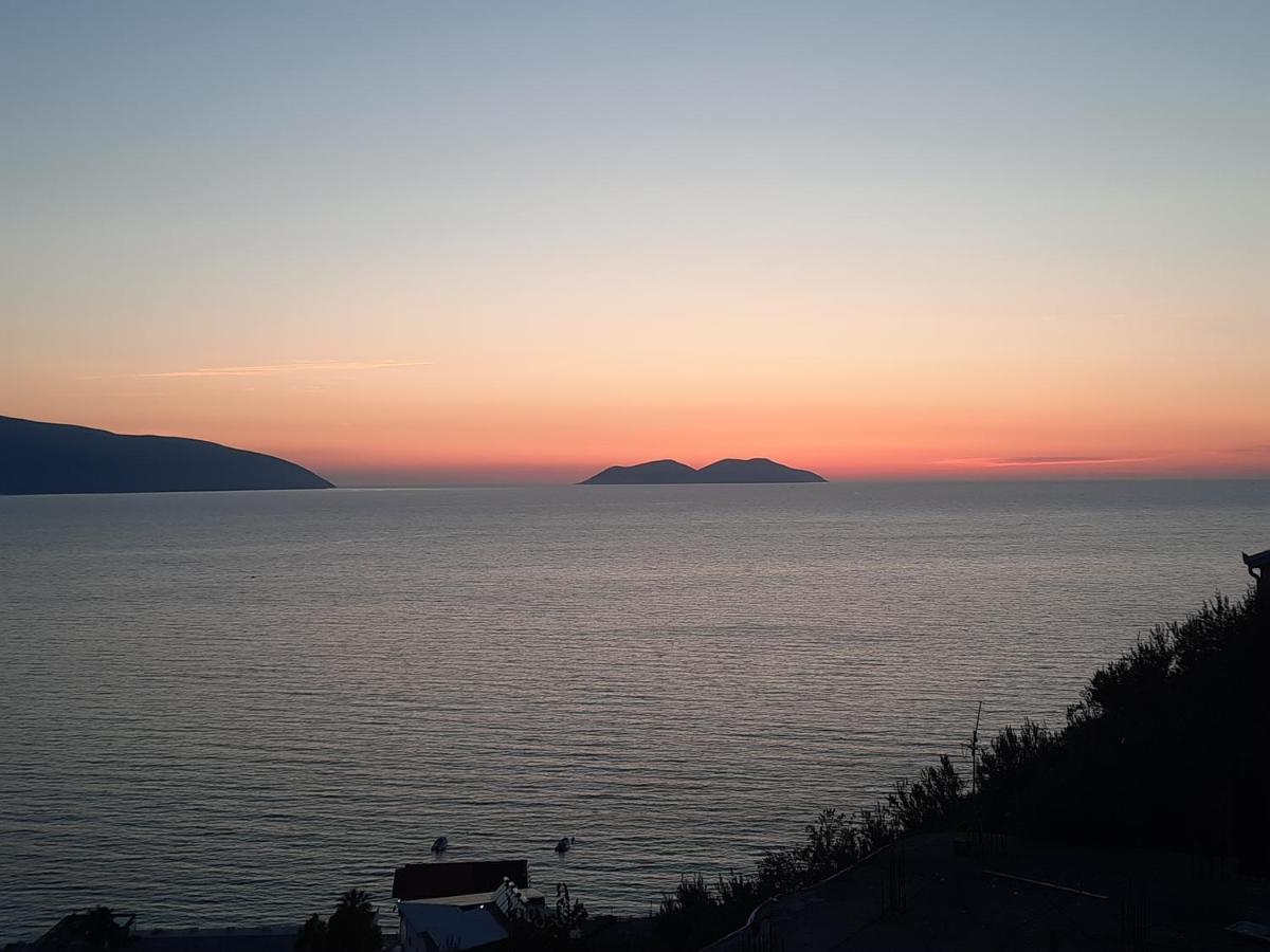 Flower Hill Vlorë Eksteriør bilde